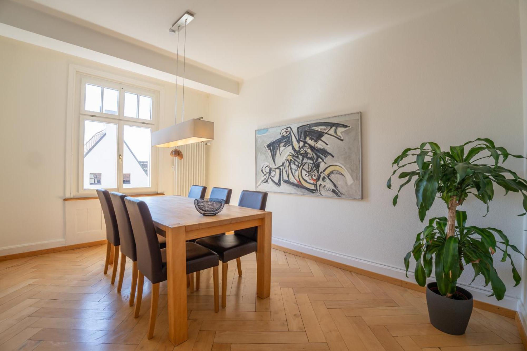 Charmante Altbauwohnung Am Rhein Basel Exterior foto
