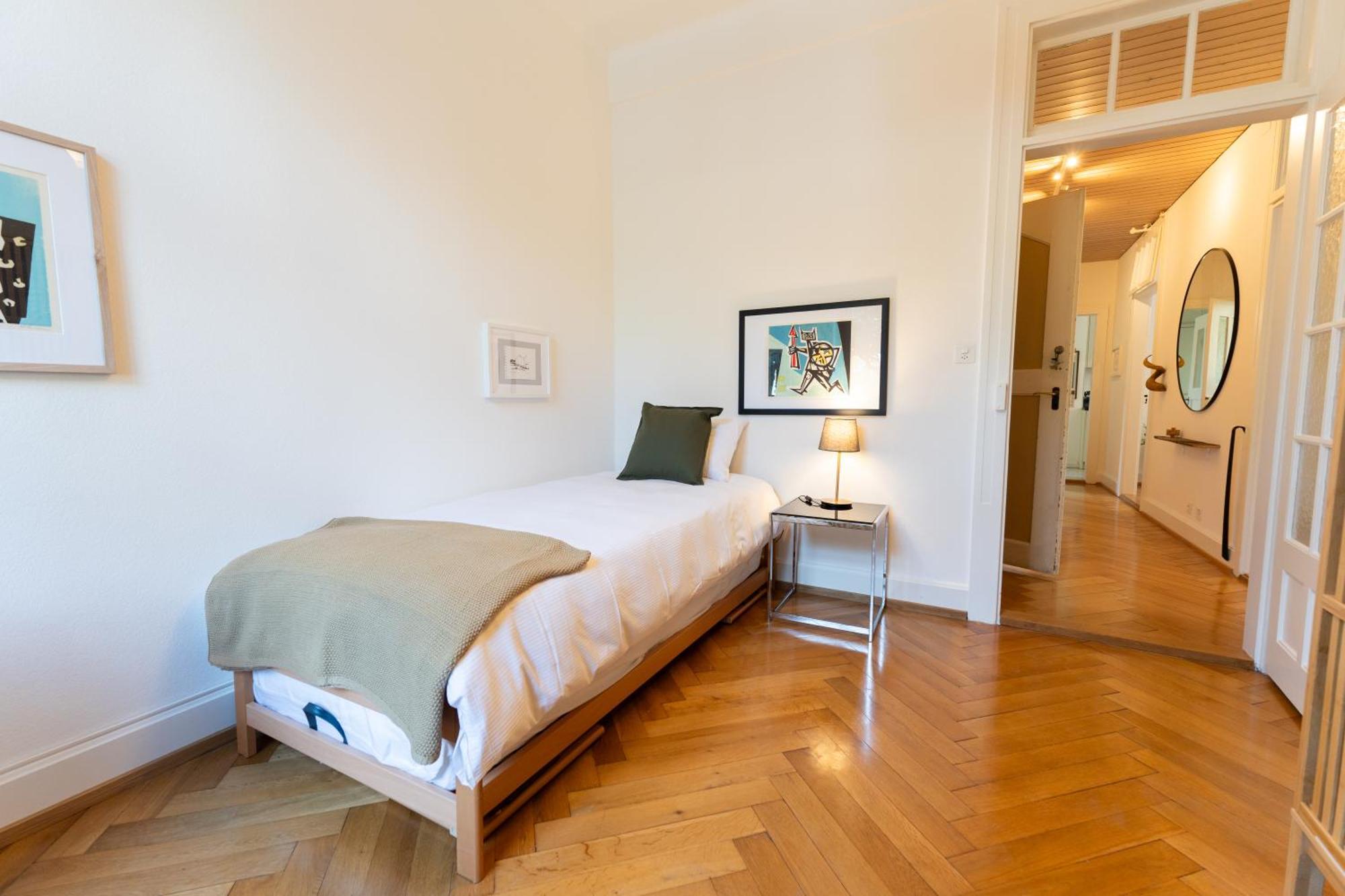Charmante Altbauwohnung Am Rhein Basel Exterior foto