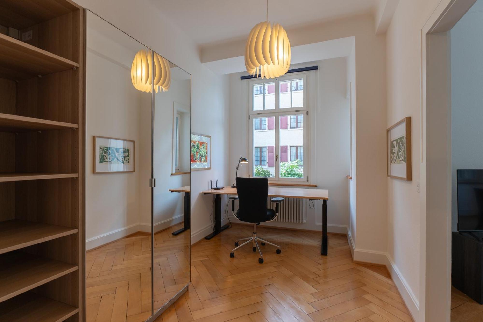 Charmante Altbauwohnung Am Rhein Basel Exterior foto