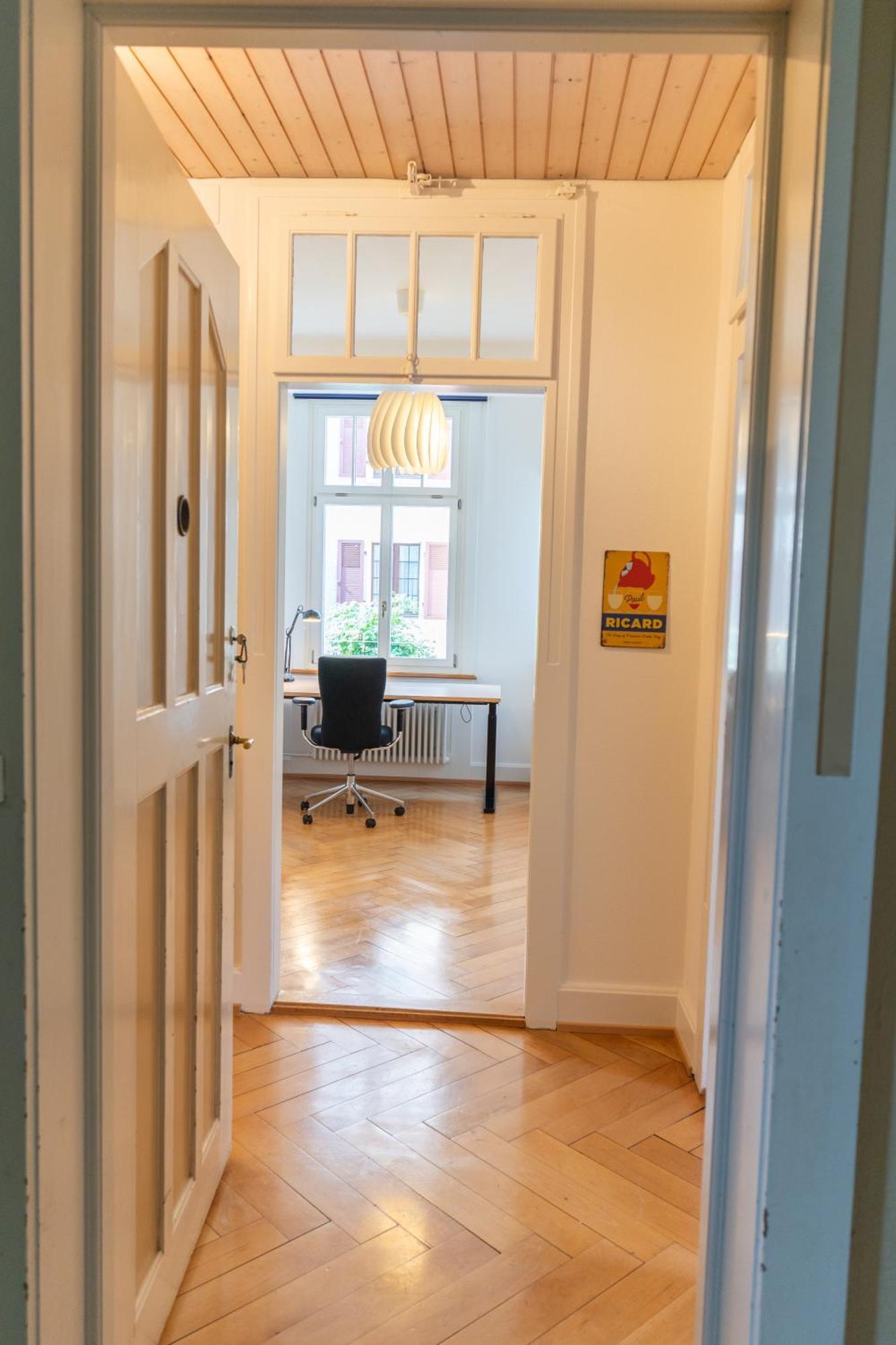 Charmante Altbauwohnung Am Rhein Basel Exterior foto
